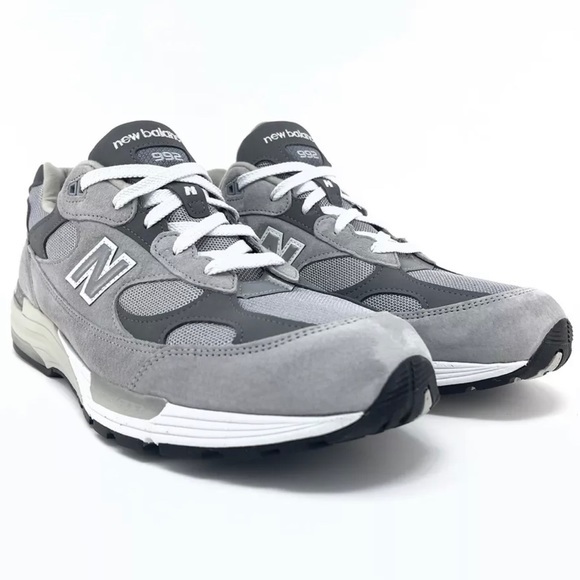 New Balance 992 Sneakers